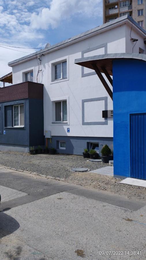 Apartman Matej Kosice Bagian luar foto